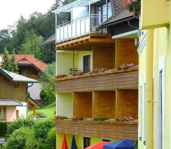 מלון Fasching Sankt Georgen am Längsee